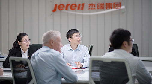 成立集团合规委员会，主要部门、事业部、子公司各设立合规代表和合规第一负责人，确保集团合规制度及措施的落地。